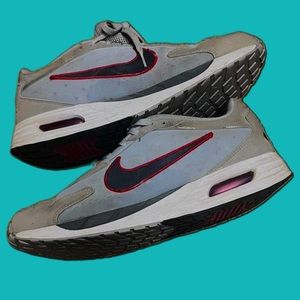 Nike Shoes Size - 12